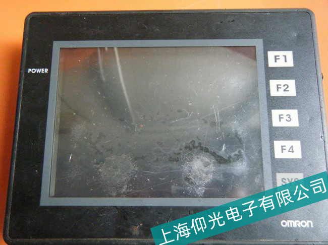 甘肅歐姆龍觸摸屏維修技術雄厚-上海仰光電子