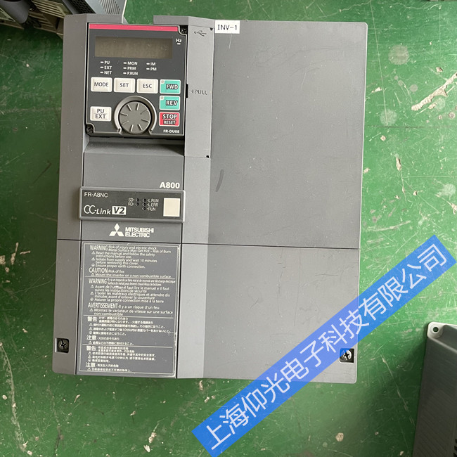 三菱變頻器維修FR-A820-7.5K-1 報警顯示E.CF接地故障維修